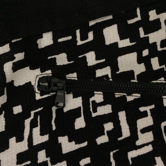 Trina Turk geometric pants sz. 8 EUC - Picture 6 of 8